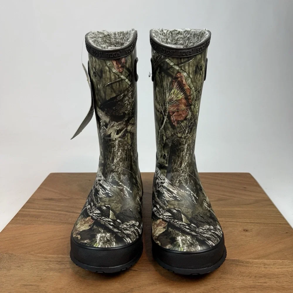 New NIB Big Kids Childrens Bogs Rainboot Plush Mossy Oak Waterproof Boots Sz 4 Y